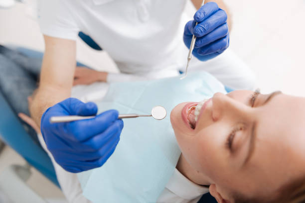 Best Dental Bonding  in Daisetta, TX